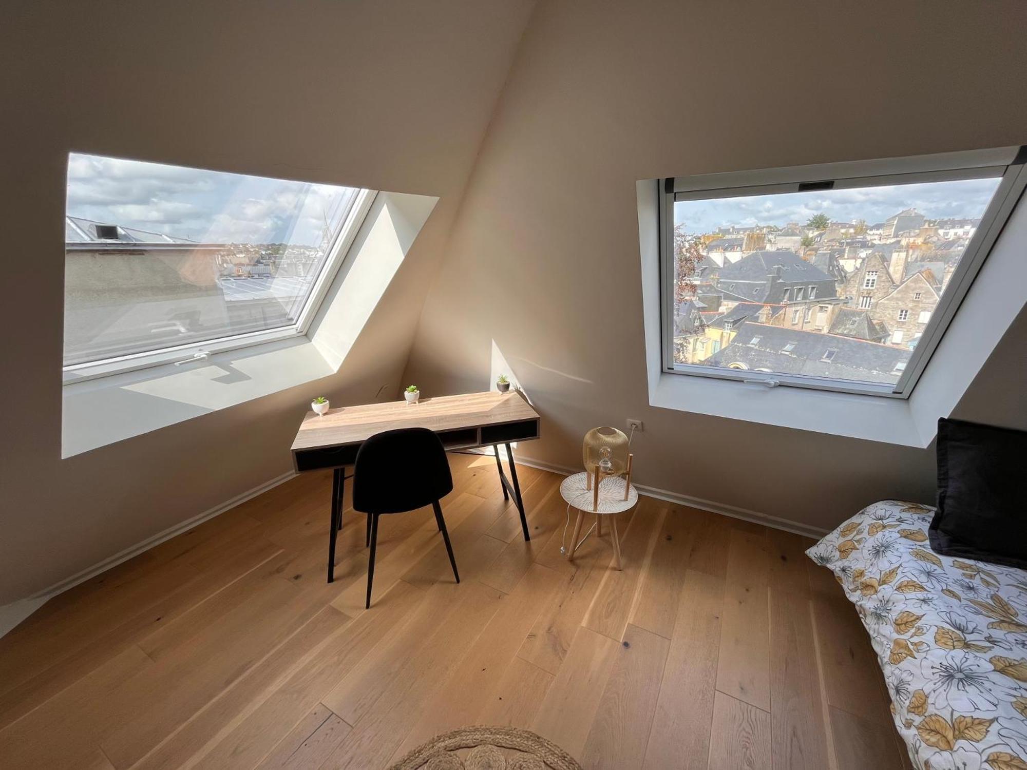 Le Nid Des Quais - Vue Panoramique Au Coeur De La Ville - Wifi - Entree Autonome Quimper Esterno foto
